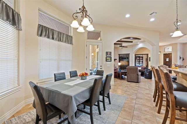 109 Ranchers Club LN, Driftwood, TX 78619