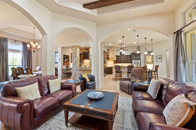 109 Ranchers Club LN, Driftwood, TX 78619