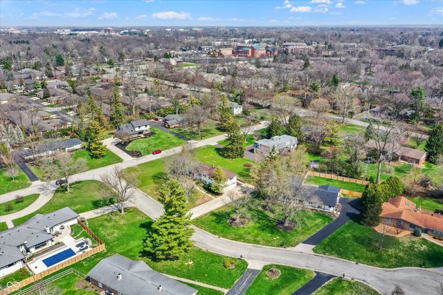 8433 Sunset Lane, Indianapolis, IN 46260