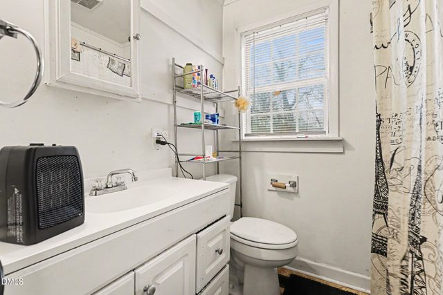 713 Raleigh Street, Oxford, NC 27565