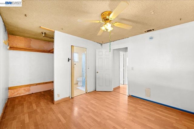 5954 Running Hills Ave, Livermore, CA 94551