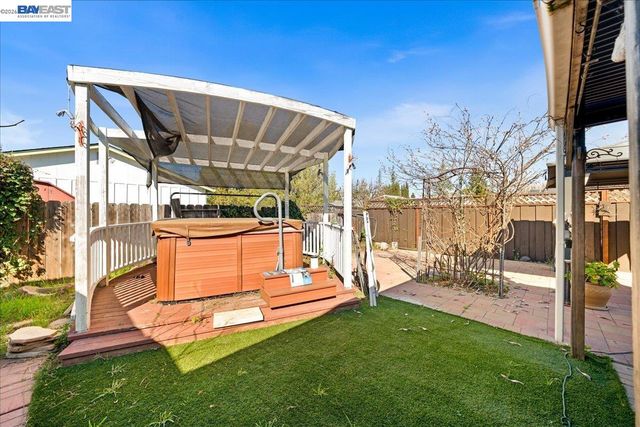 5954 Running Hills Ave, Livermore, CA 94551