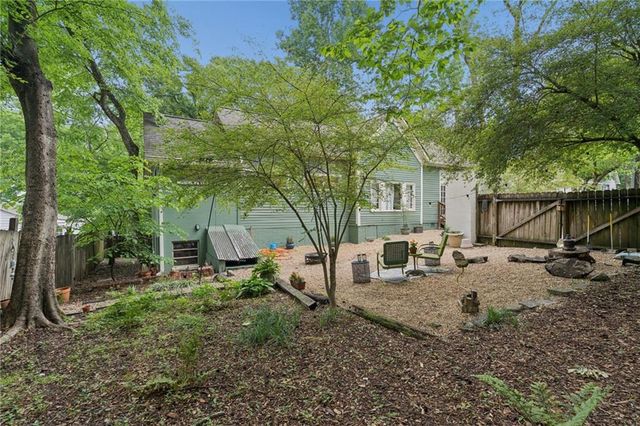1248 Barnes Street NW, Atlanta, GA 30318
