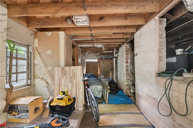 1248 Barnes Street NW, Atlanta, GA 30318