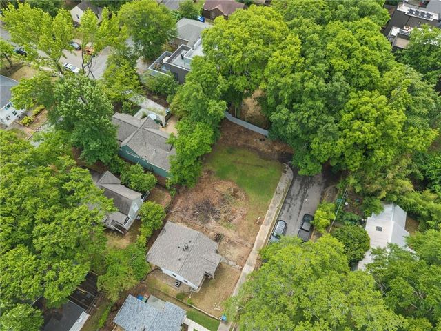 1248 Barnes Street NW, Atlanta, GA 30318