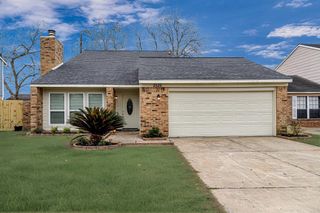 2526 Windswept Drive, Richmond, TX 77406