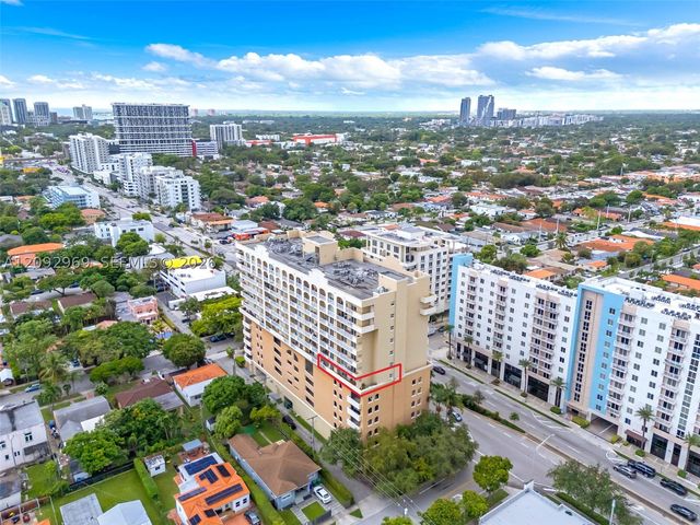2425 SW 27th Ave 704, Miami, FL 33145