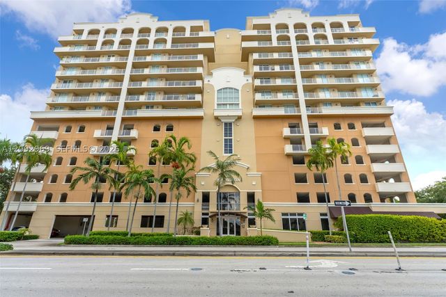 2425 SW 27th Ave 704, Miami, FL 33145