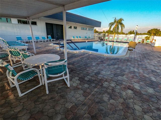 1100 BELCHER ROAD S 633, Largo, FL 33771