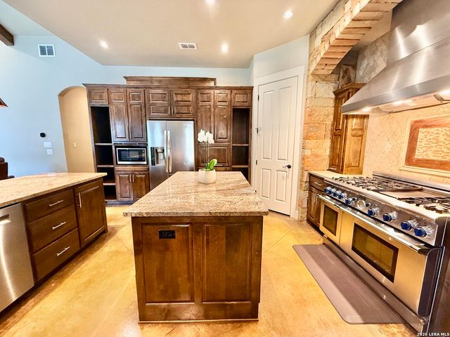757 Copper Rim, Spring Branch, TX 78070