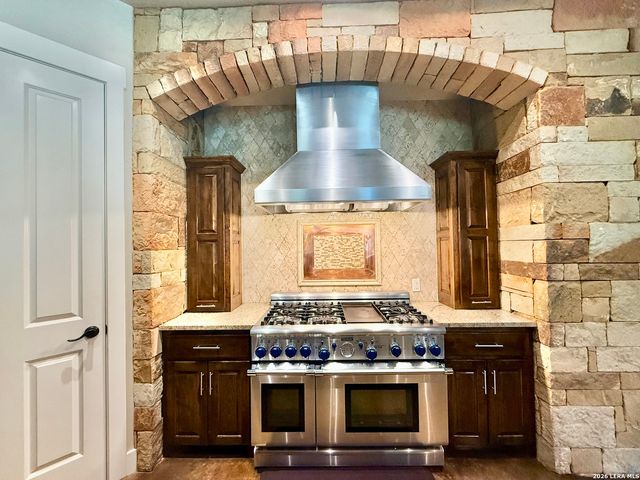 757 Copper Rim, Spring Branch, TX 78070