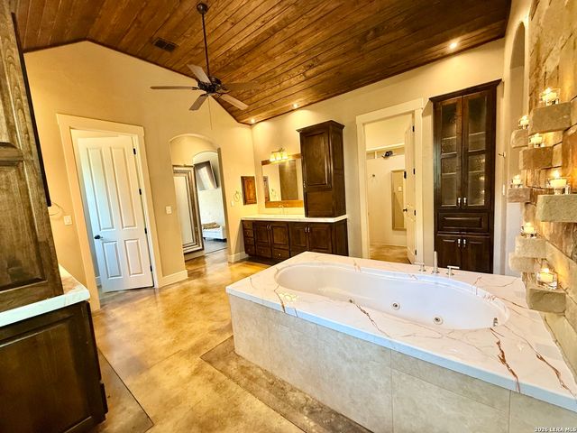 757 Copper Rim, Spring Branch, TX 78070