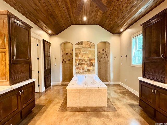 757 Copper Rim, Spring Branch, TX 78070
