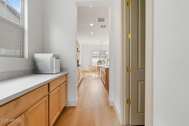 20501 E SONOQUI Boulevard, Queen Creek, AZ 85142