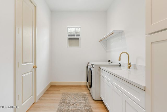 20501 E SONOQUI Boulevard, Queen Creek, AZ 85142