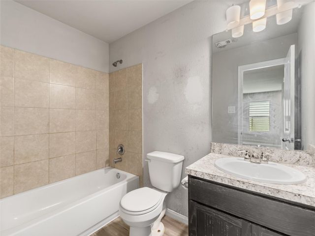 1509 Avenue A, Bay City, TX 77414