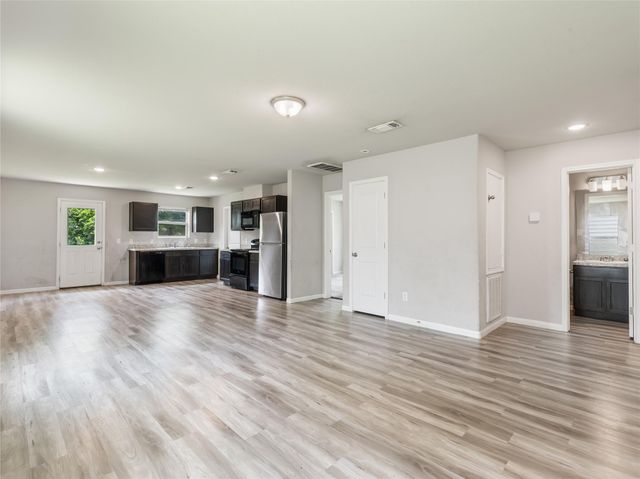 1509 Avenue A, Bay City, TX 77414