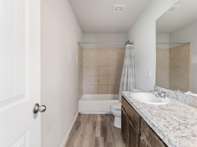1509 Avenue A, Bay City, TX 77414
