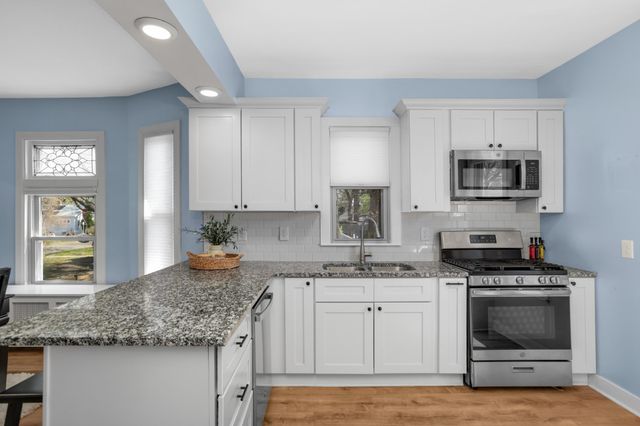 1416 Albany Avenue, Saint Paul, MN 55108