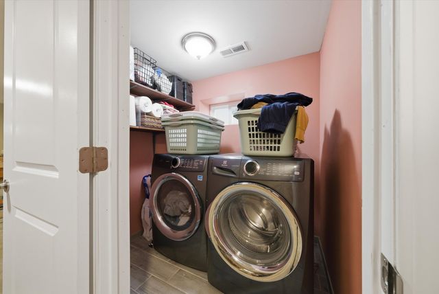 4311 W Shakespeare Avenue, Chicago, IL 60639