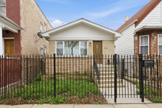 4311 W Shakespeare Avenue, Chicago, IL 60639