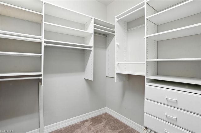 15720 Angelica DR, Alva, FL 33920