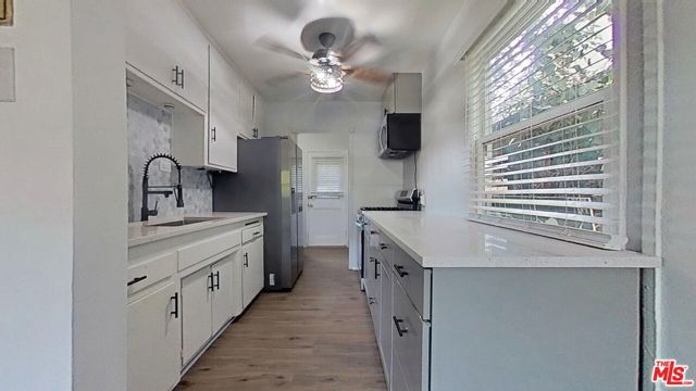 15544 Romar Street, Los Angeles, CA 91345