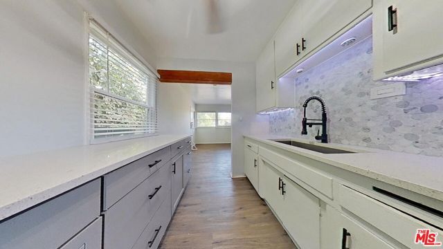 15544 Romar Street, Los Angeles, CA 91345