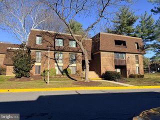 5247 W RUNNING BROOK RD #102, Columbia, MD 21044