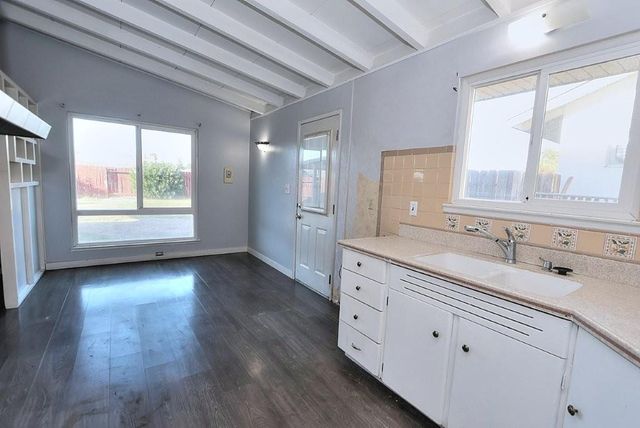 3605 MILTON Way, North Highlands, CA 95660