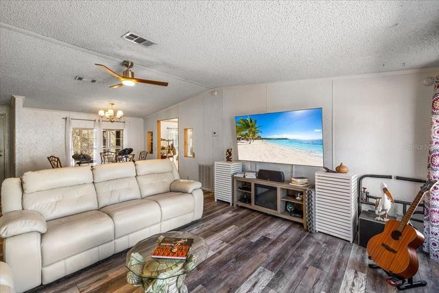 13205 STAR ROAD, Brooksville, FL 34613