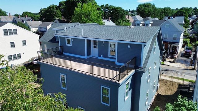 37 Cotting St 37, Medford, MA 02155