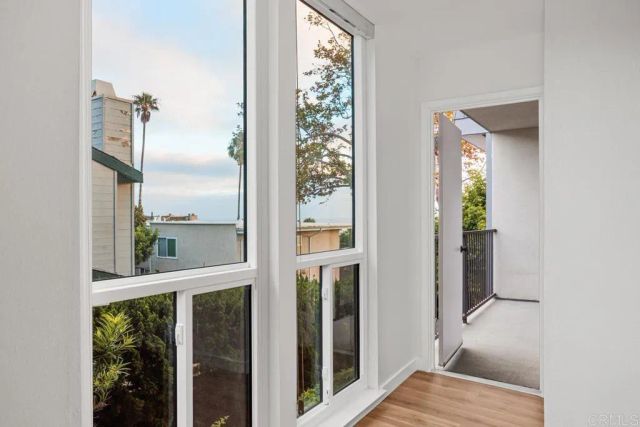 424 Stratford Court A21, Del Mar, CA 92014