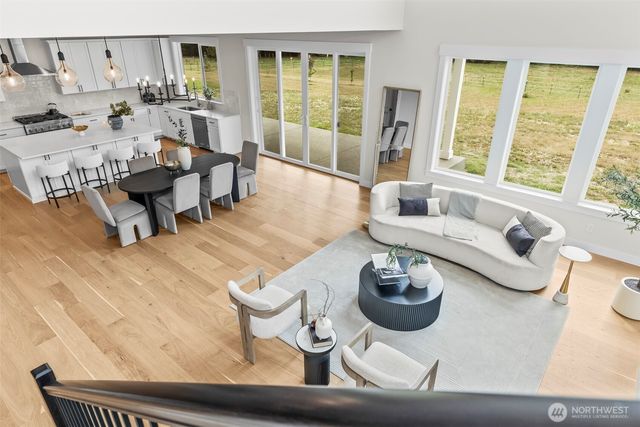 1624 Lockridge Loop E, Enumclaw, WA 98022