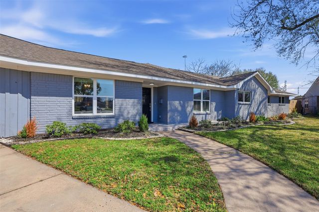 4414 Lemac Drive, Houston, TX 77096