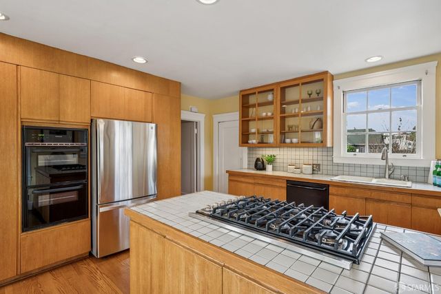 598 Miramar Avenue, San Francisco, CA 94112