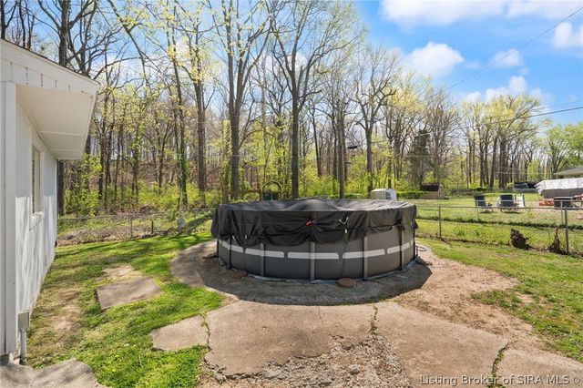 2924 Linda Drive, New Albany, IN 47150