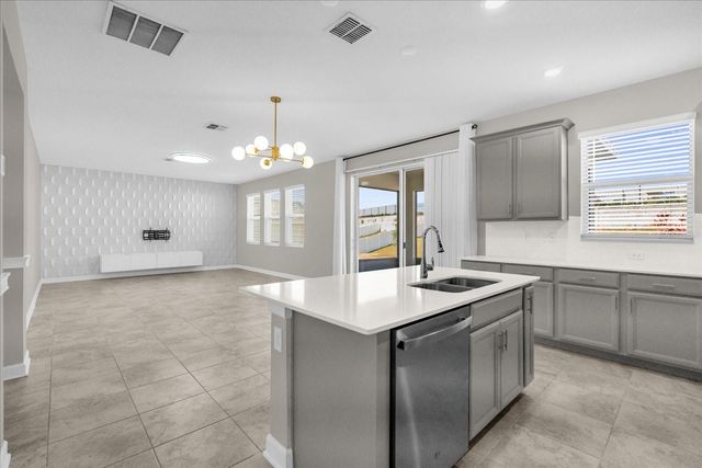 18219 OLIVER TWIST WAY, Winter Garden, FL 34787