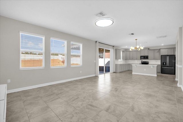 18219 OLIVER TWIST WAY, Winter Garden, FL 34787