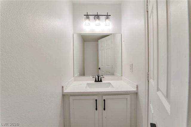 562 Twilight Blue Avenue, North Las Vegas, NV 89032