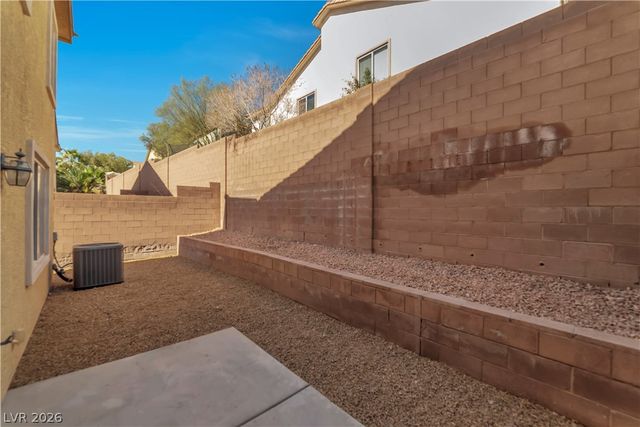 562 Twilight Blue Avenue, North Las Vegas, NV 89032