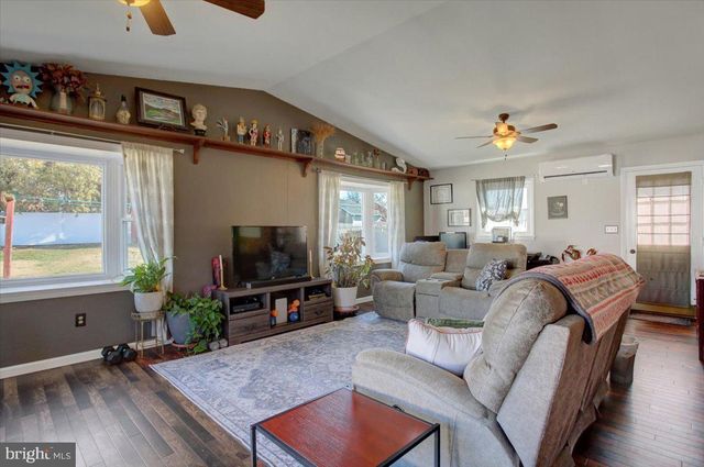 128 HILLSIDE DRIVE, Fayetteville, PA 17222