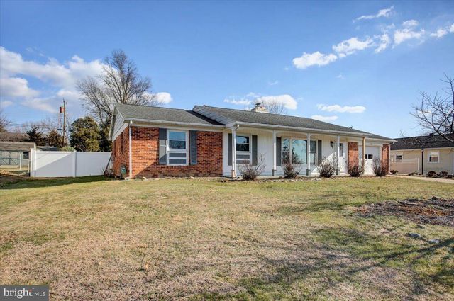 128 HILLSIDE DRIVE, Fayetteville, PA 17222