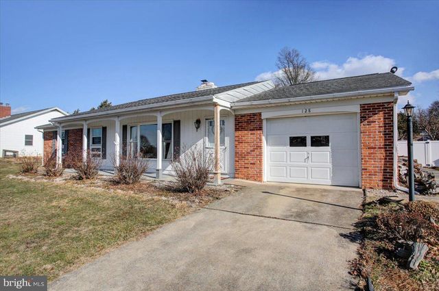 128 HILLSIDE DRIVE, Fayetteville, PA 17222