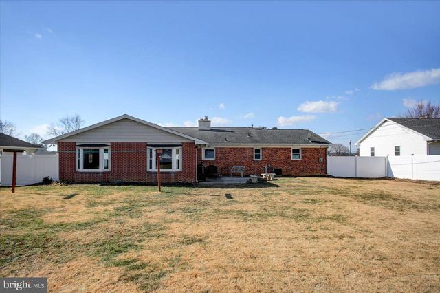 128 HILLSIDE DRIVE, Fayetteville, PA 17222