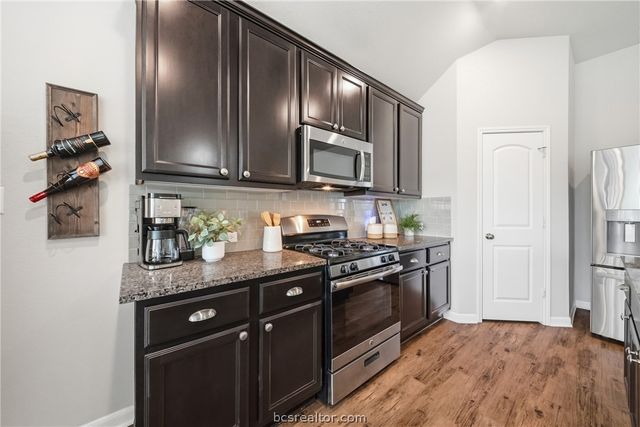4101 Bridgewood Court, College Station, TX 77845