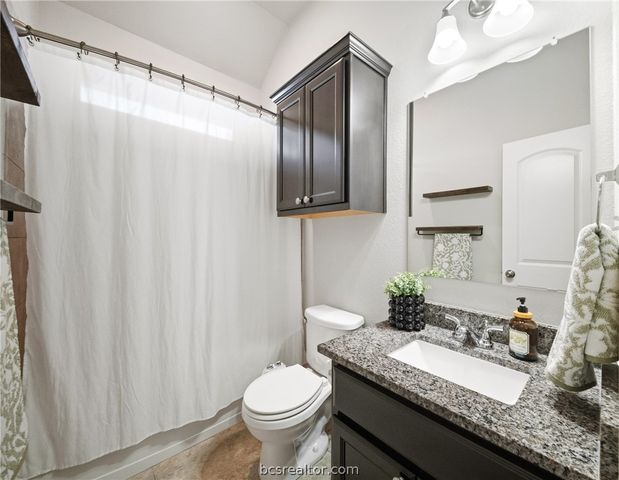 4101 Bridgewood Court, College Station, TX 77845