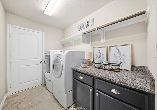 4101 Bridgewood Court, College Station, TX 77845