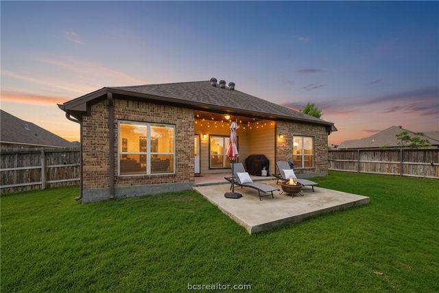 4101 Bridgewood Court, College Station, TX 77845