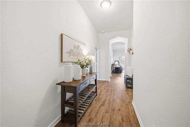 4101 Bridgewood Court, College Station, TX 77845